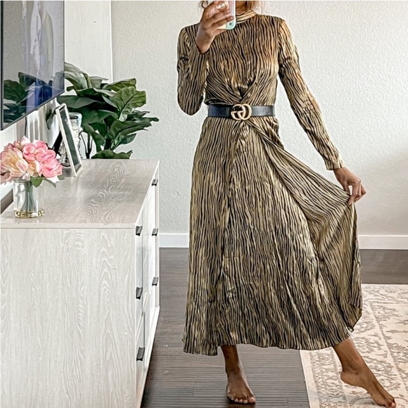 Revolve Maxi Petersyn Zebra High Neck Silky Stain Dress Zuma small revolve - Picture 6 of 6